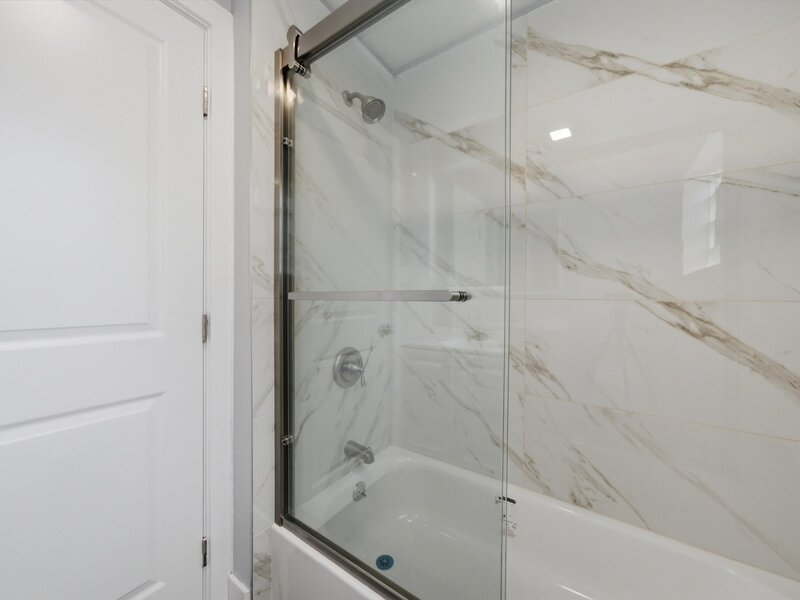 2016 W 52nd Street Chicago IL 60609