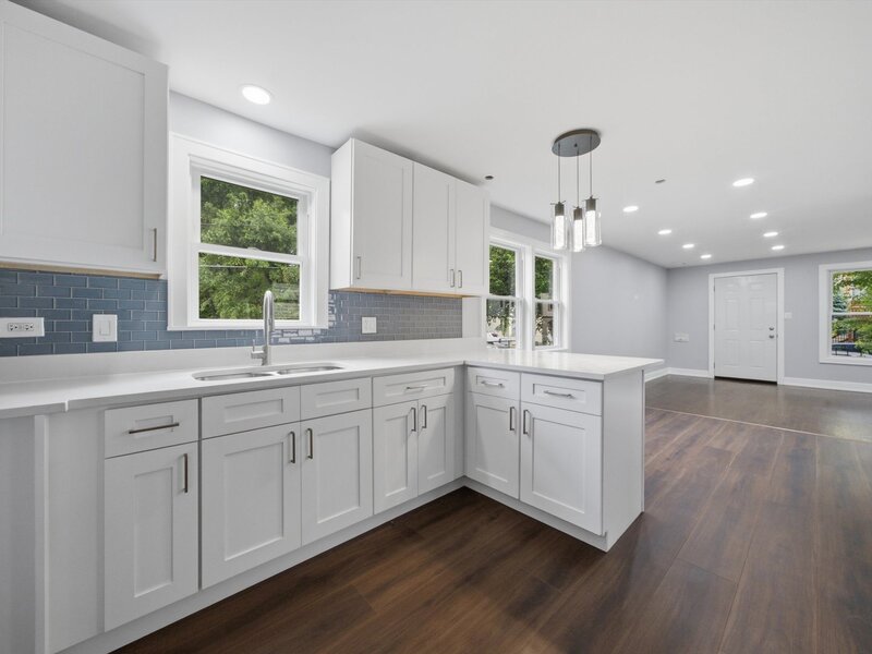 2016 W 52nd Street Chicago IL 60609