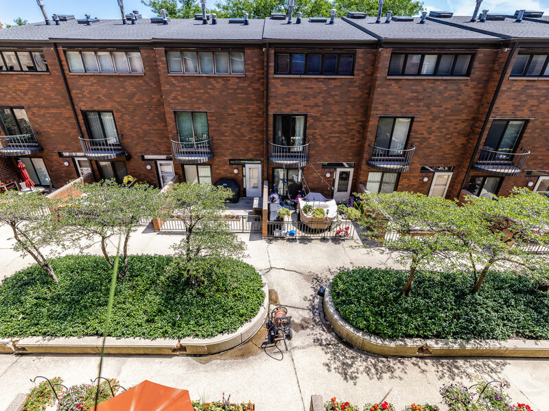 3700 N Lake Shore Drive Chicago IL 60613