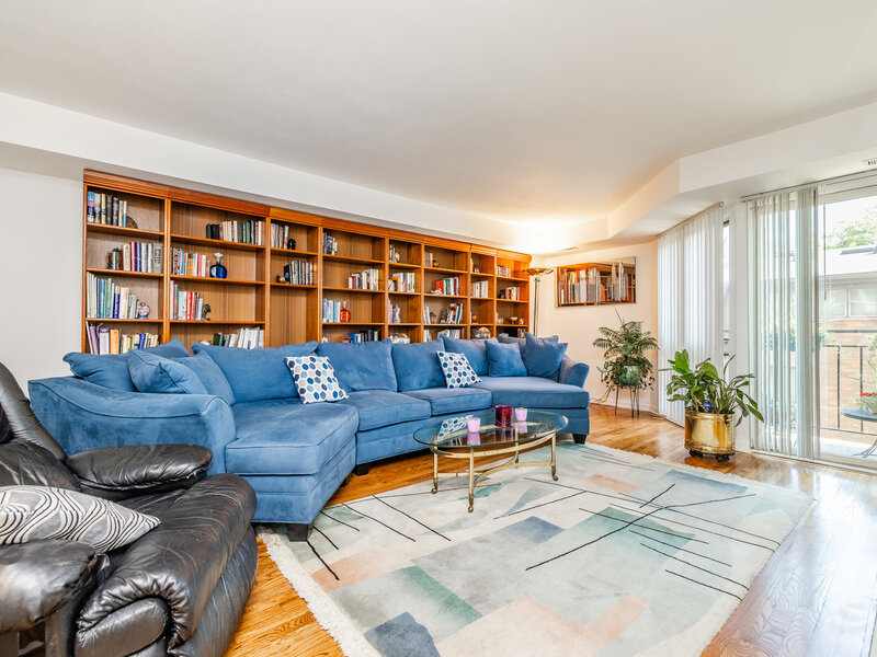 3700 N Lake Shore Drive Chicago IL 60613