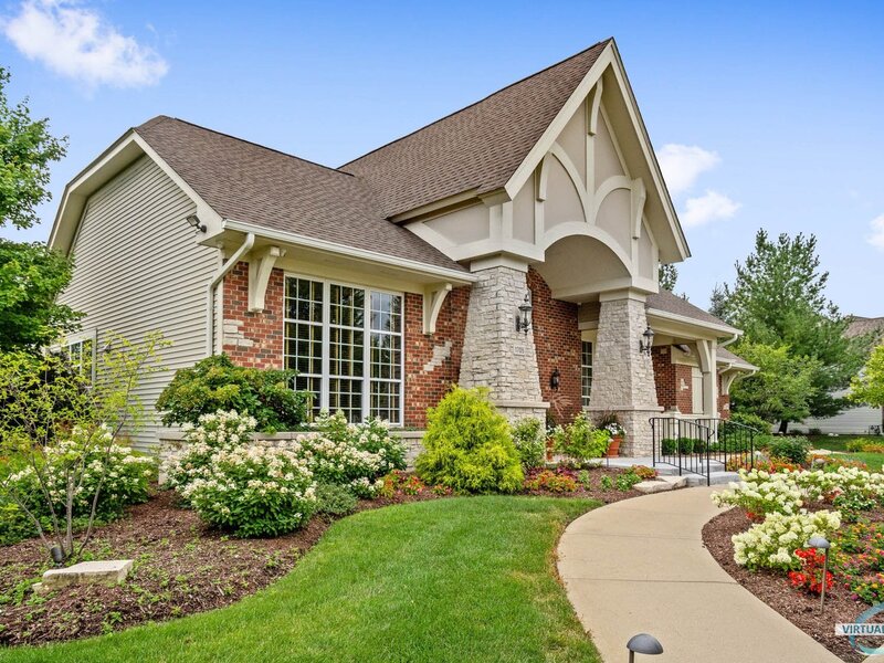 1648 Colchester Lane Aurora IL 60505