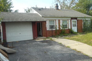 Photo of 2111 219th Street Sauk Village IL 60411