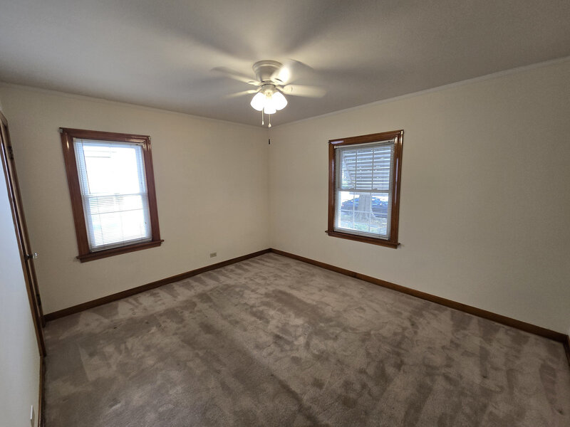 10342 S Christiana Avenue Chicago IL 60655