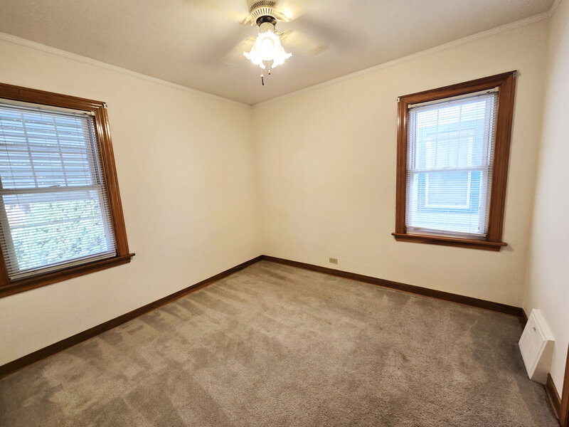 10342 S Christiana Avenue Chicago IL 60655