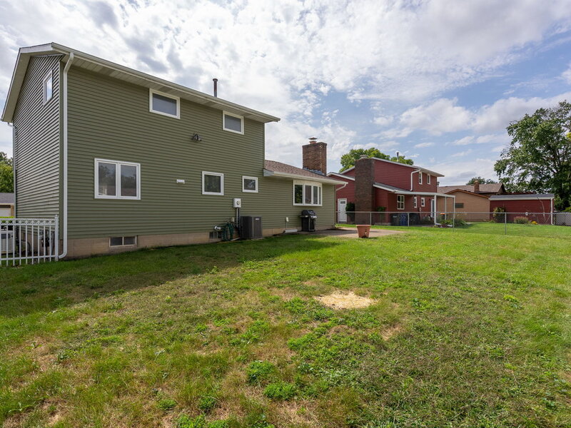 2118 W 30th Street Davenport IA 52804