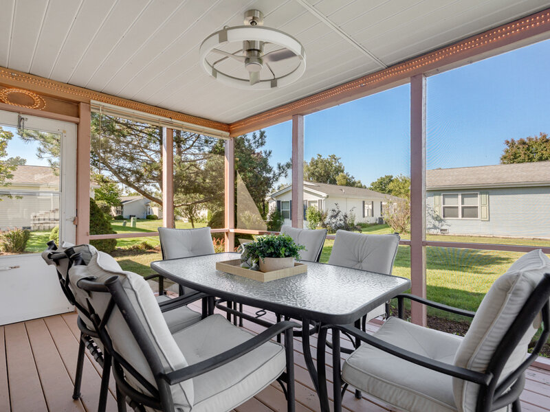 2516 Lippizan Lane Grayslake IL 60030