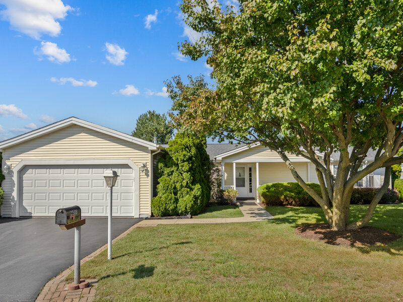 2516 Lippizan Lane Grayslake IL 60030