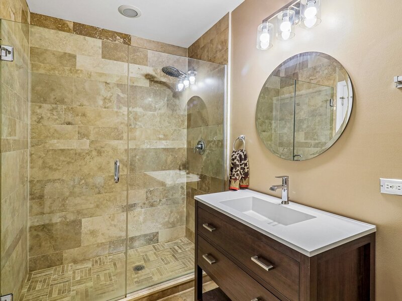 2545 S Dearborn Street Chicago IL 60616