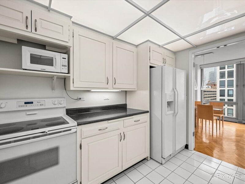 860 N Lake Shore Drive Chicago IL 60611