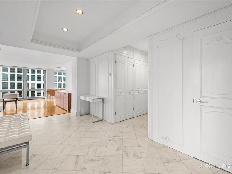 860 N Lake Shore Drive Chicago IL 60611