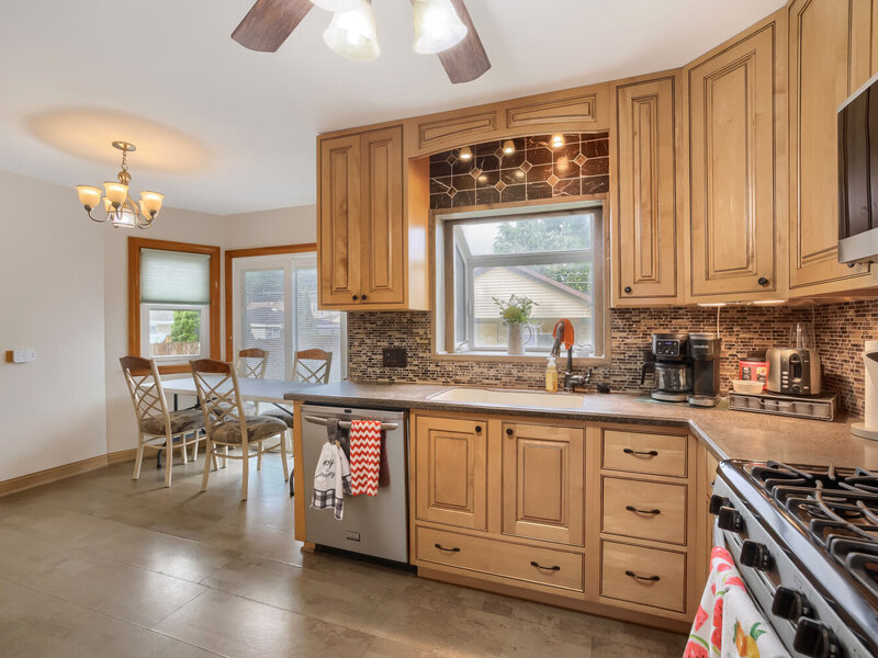10743 S Kedzie Avenue Chicago IL 60655