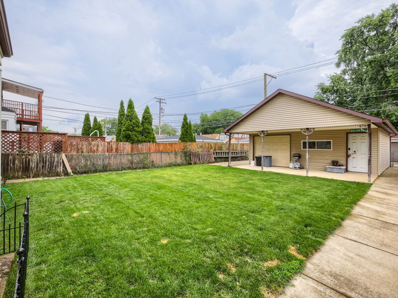 10743 S Kedzie Avenue Chicago IL 60655