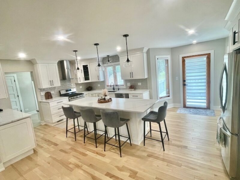 13 Gunpowder Lane Elgin IL 60123