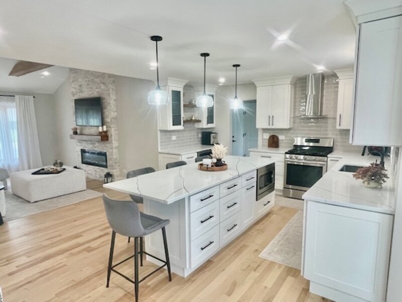 13 Gunpowder Lane Elgin IL 60123