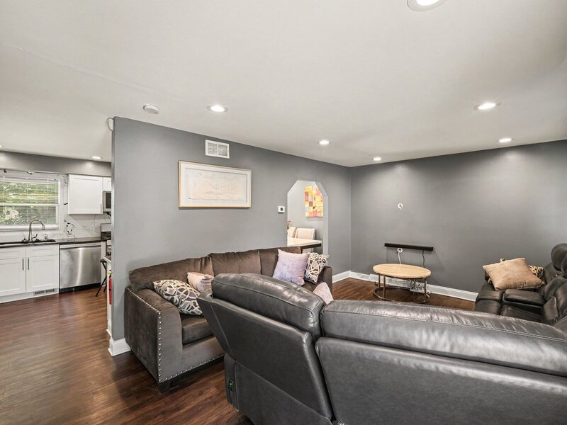 15659 Mutual Terrace South Holland IL 60473