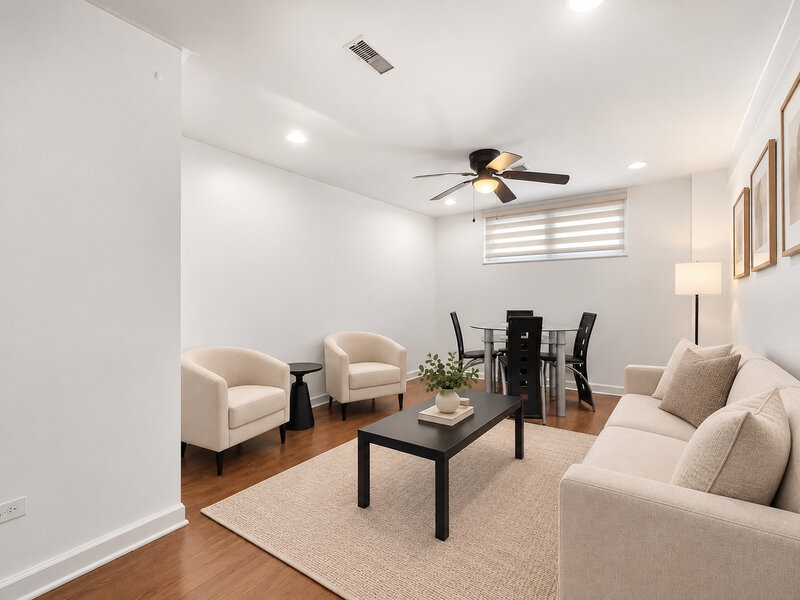 3335 W Byron Street Chicago IL 60618