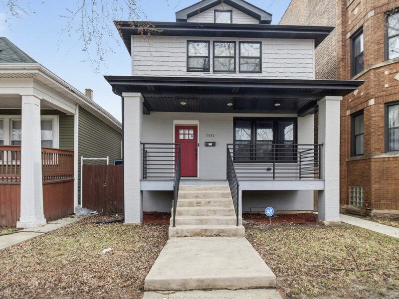 7537 S May Street Chicago IL 60620