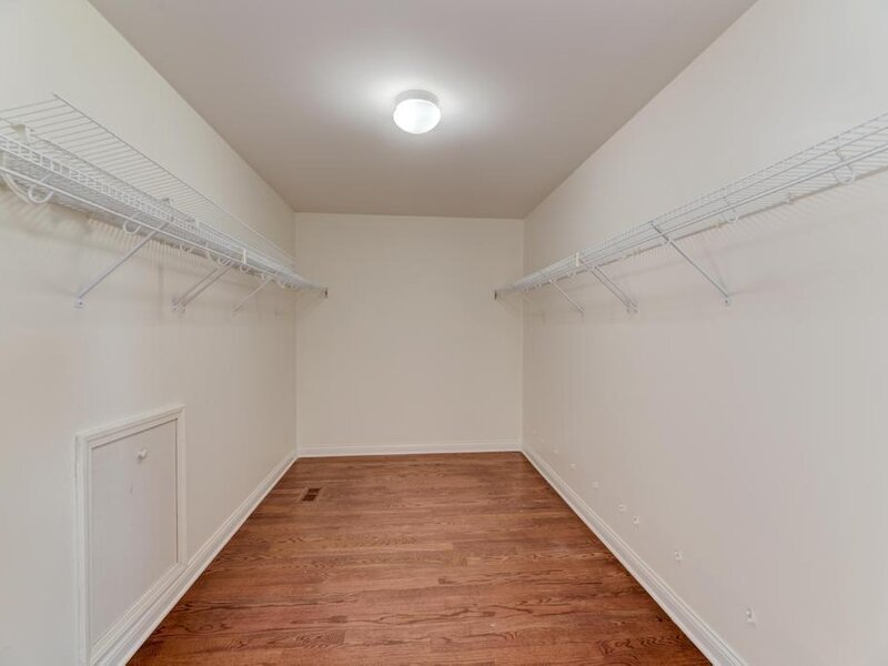 907 Wildflower Drive Shorewood IL 60404