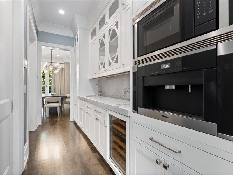 451 W Deming Place Chicago IL 60614