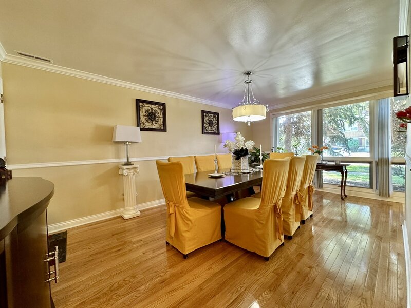 1247 S Mannheim Road Westchester IL 60154