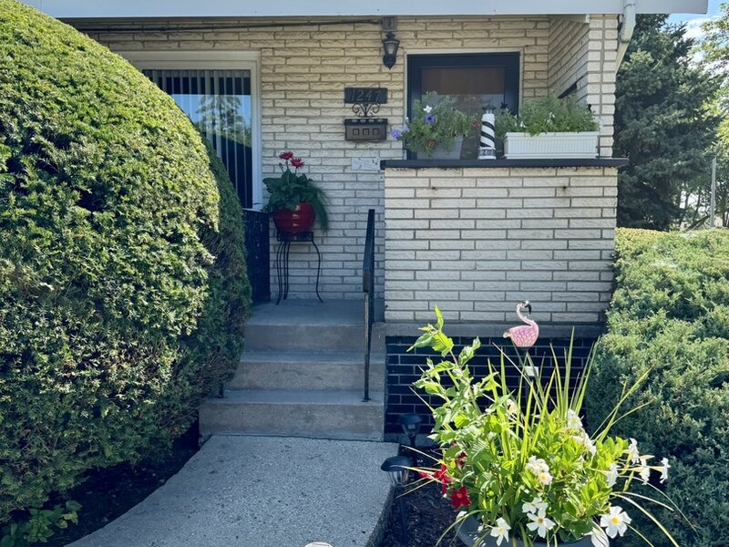 1247 S Mannheim Road Westchester IL 60154