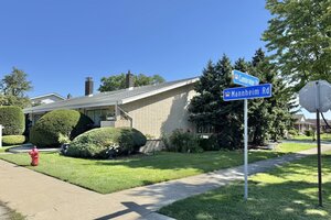 Photo of 1247 S Mannheim Road Westchester IL 60154 Unit 3