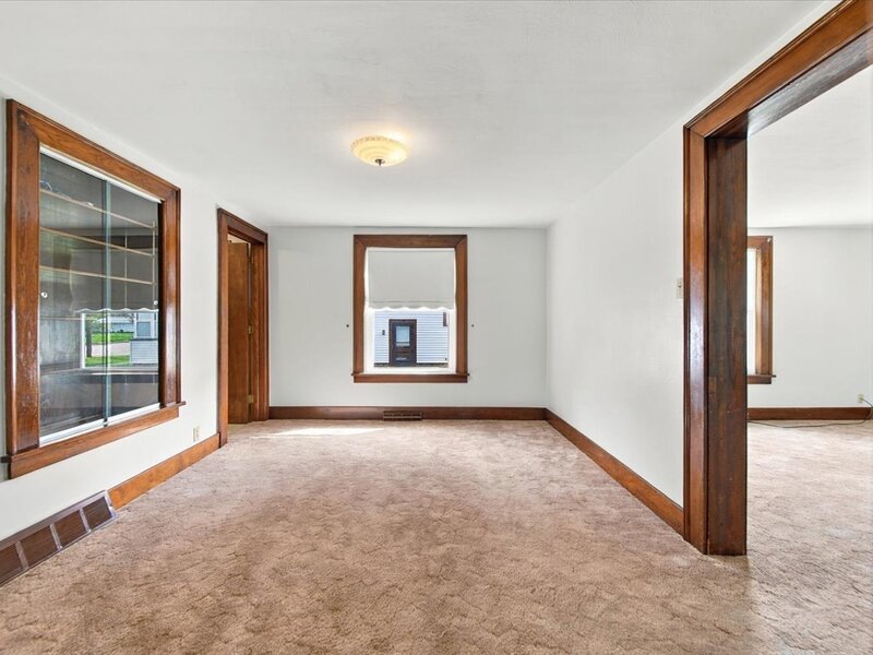 310 E Dixon Street Polo IL 61064