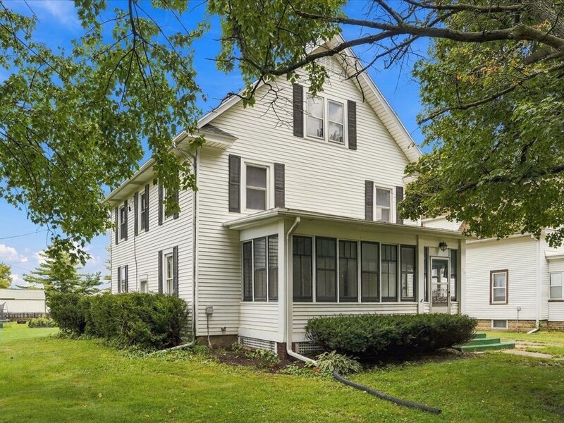 310 E Dixon Street Polo IL 61064