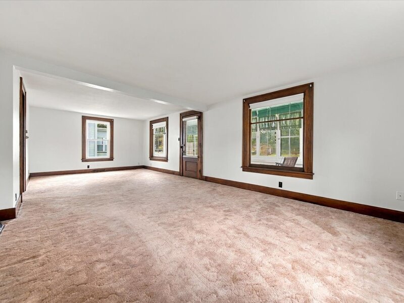 310 E Dixon Street Polo IL 61064