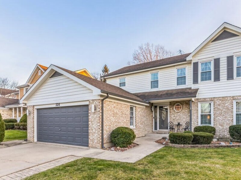 324 Chesapeake Lane Bloomingdale IL 60108