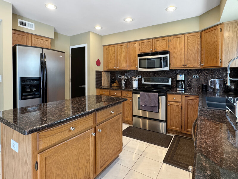 324 Chesapeake Lane Bloomingdale IL 60108