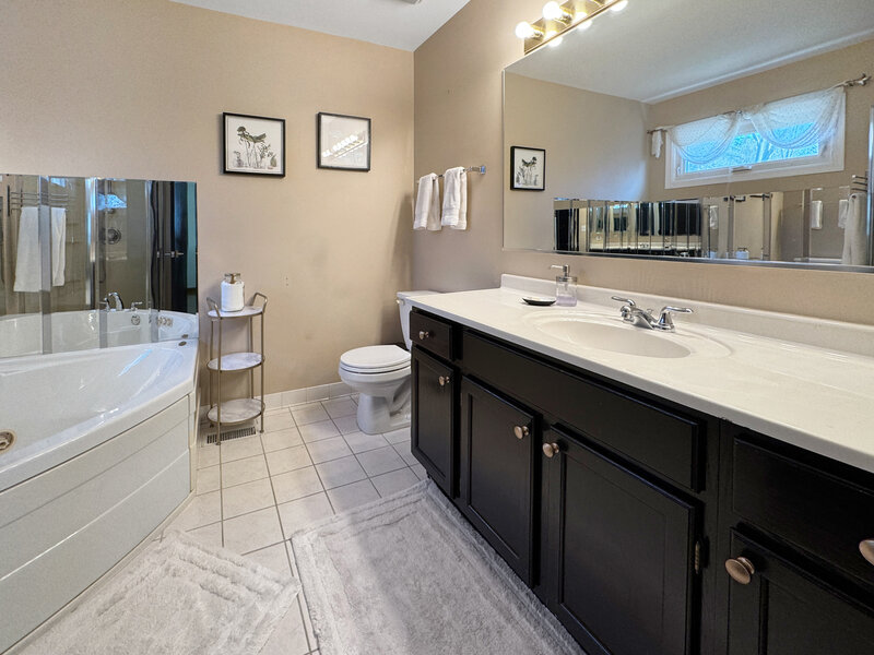 324 Chesapeake Lane Bloomingdale IL 60108