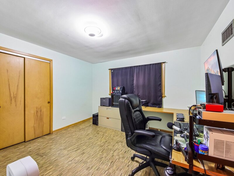 6535 18th Street Berwyn IL 60402