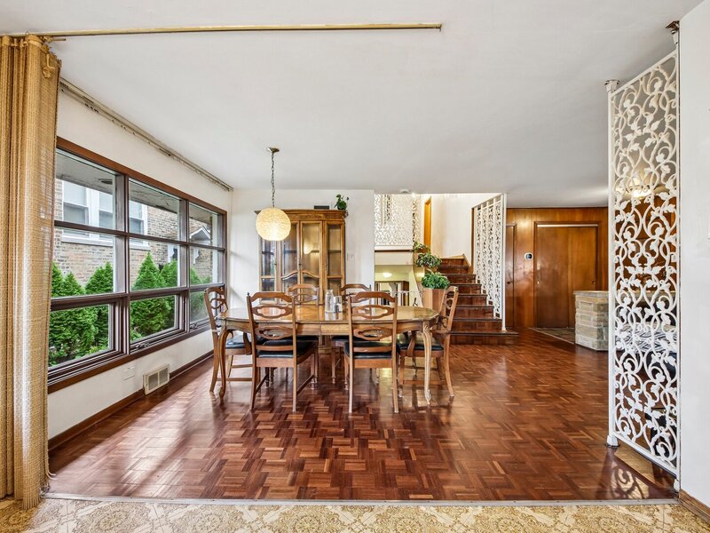 6535 18th Street Berwyn IL 60402