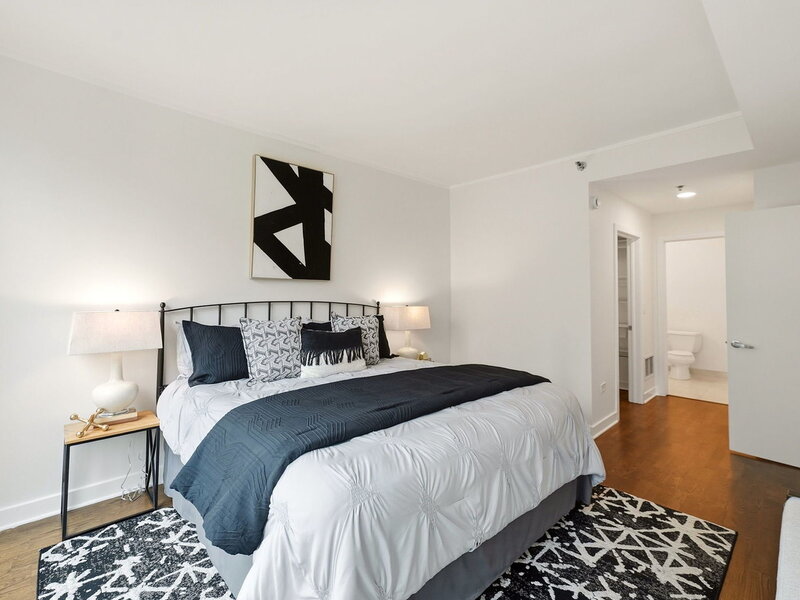 744 N Clark Street Chicago IL 60654