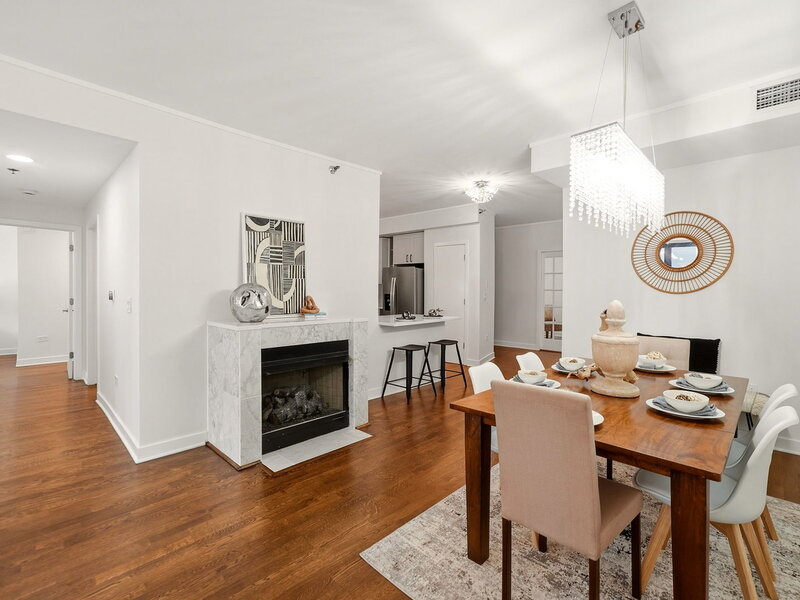 744 N Clark Street Chicago IL 60654