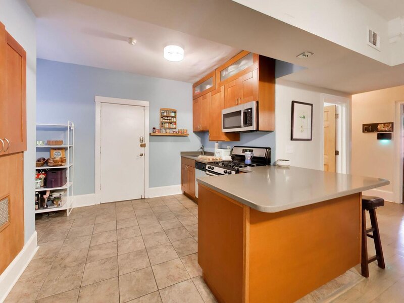 1247 W Leland Avenue Chicago IL 60640