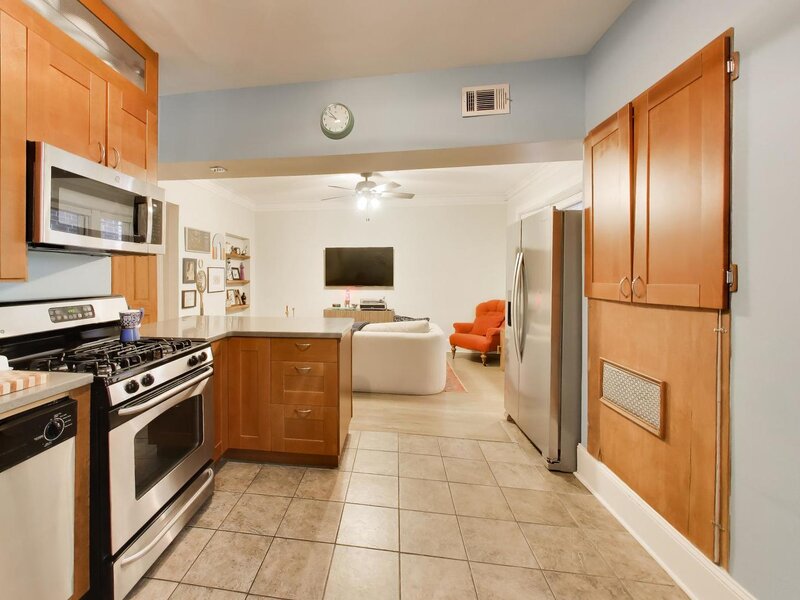 1247 W Leland Avenue Chicago IL 60640