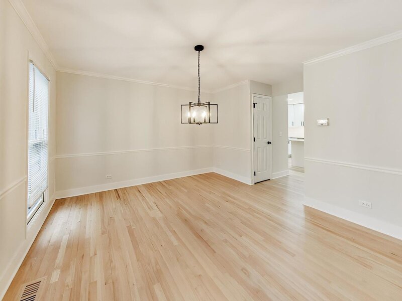 251 Perth Road Cary IL 60013