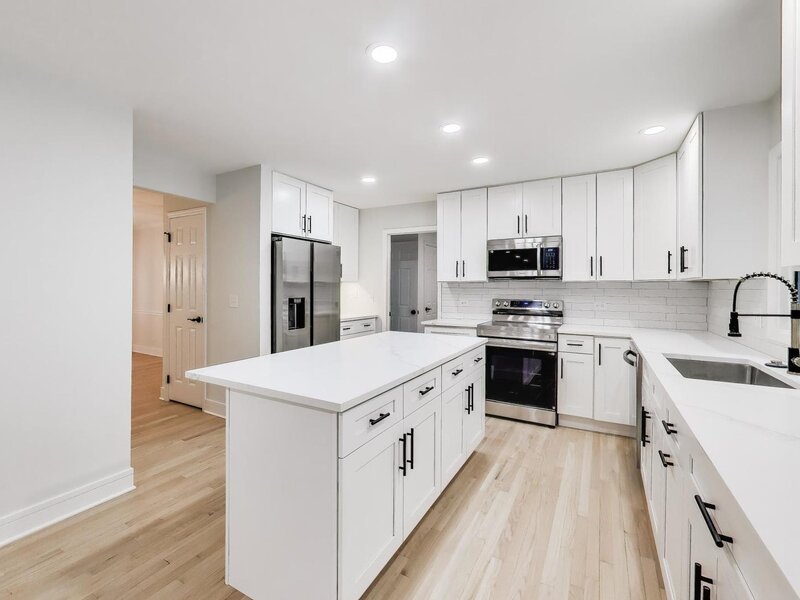 251 Perth Road Cary IL 60013