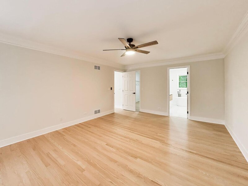 251 Perth Road Cary IL 60013