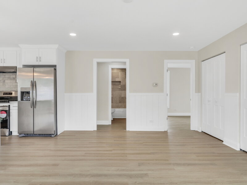 28 Lakeside Lane Fox Lake IL 60020