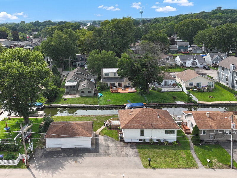28 Lakeside Lane Fox Lake IL 60020