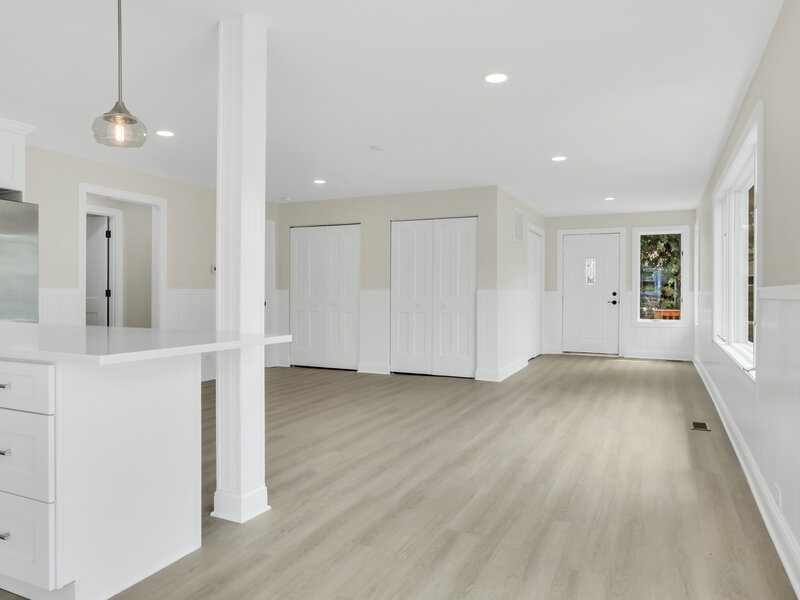 28 Lakeside Lane Fox Lake IL 60020