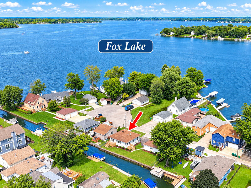 28 Lakeside Lane Fox Lake IL 60020