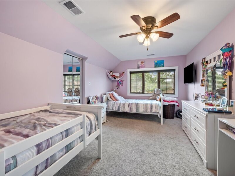 7259 N Odell Avenue Chicago IL 60631