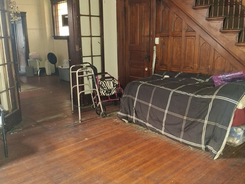 4555 S Forrestville Avenue Chicago IL 60653
