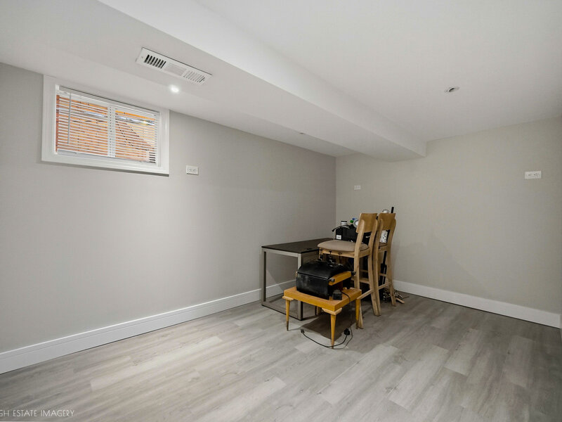 1238 W 112th Place Chicago IL 60643