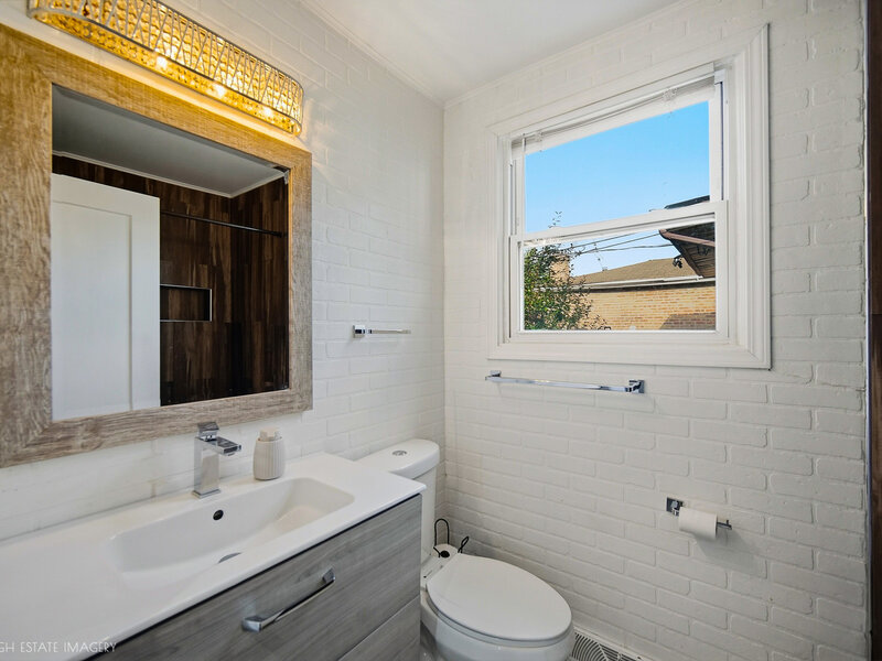 1238 W 112th Place Chicago IL 60643