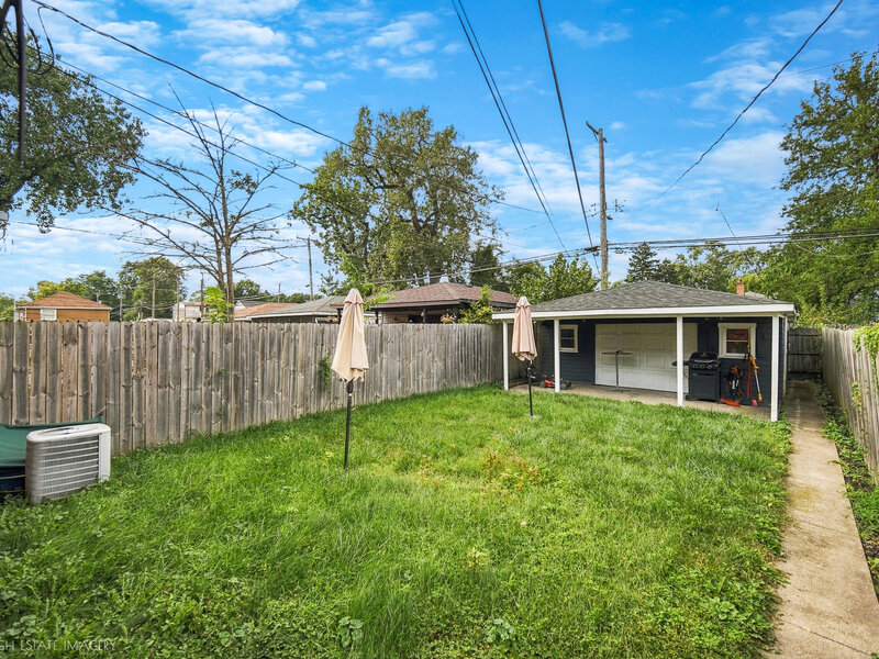 1238 W 112th Place Chicago IL 60643